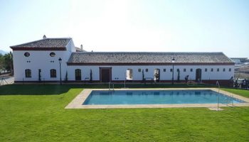 Camping Pueblo Blanco